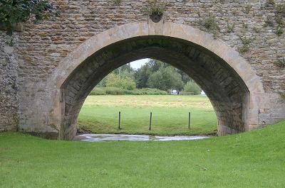 Wallingford Bridge,  Pointed and Curved Arches